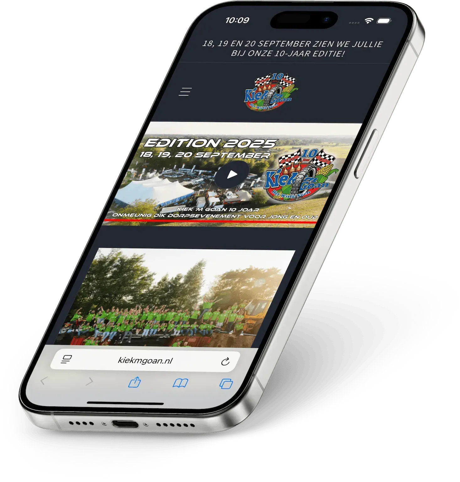 Telefoon met de website van Kiek m goan open Telefoon met de website van Kiek m goan open